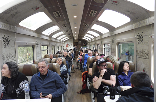 thumn machupicchu by expeditions train